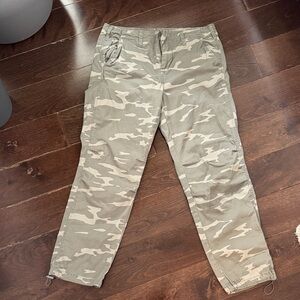 Camo Ankle Pants